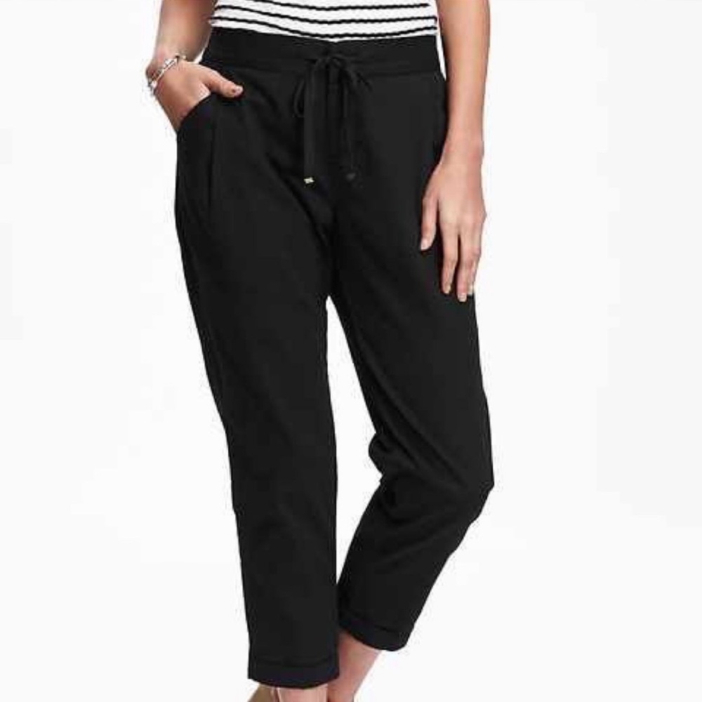 Old Navy Black Drawstring Capris